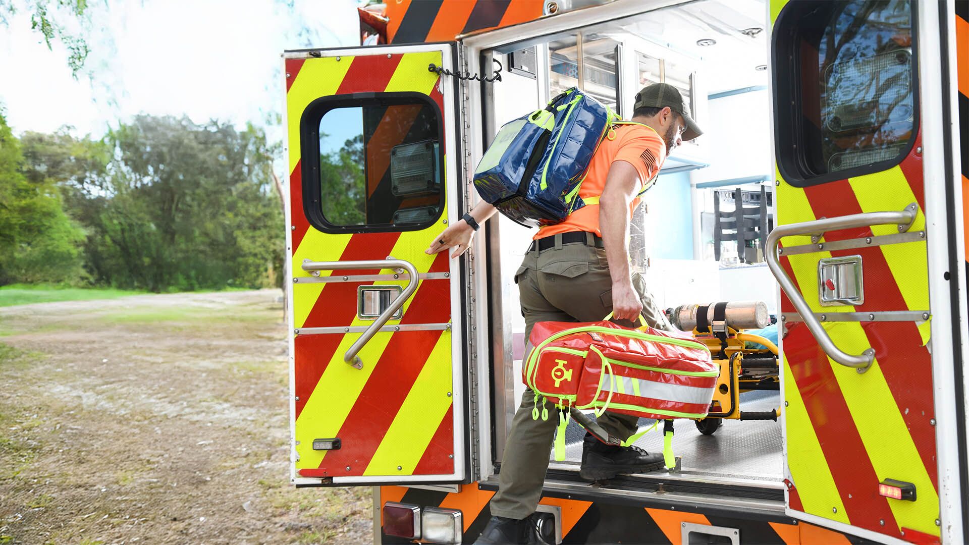 新品　KingGnu millennium parade グッズ　バッグ 新品 KingGnu millennium parade グッズ バッグ 新品 KingGnu